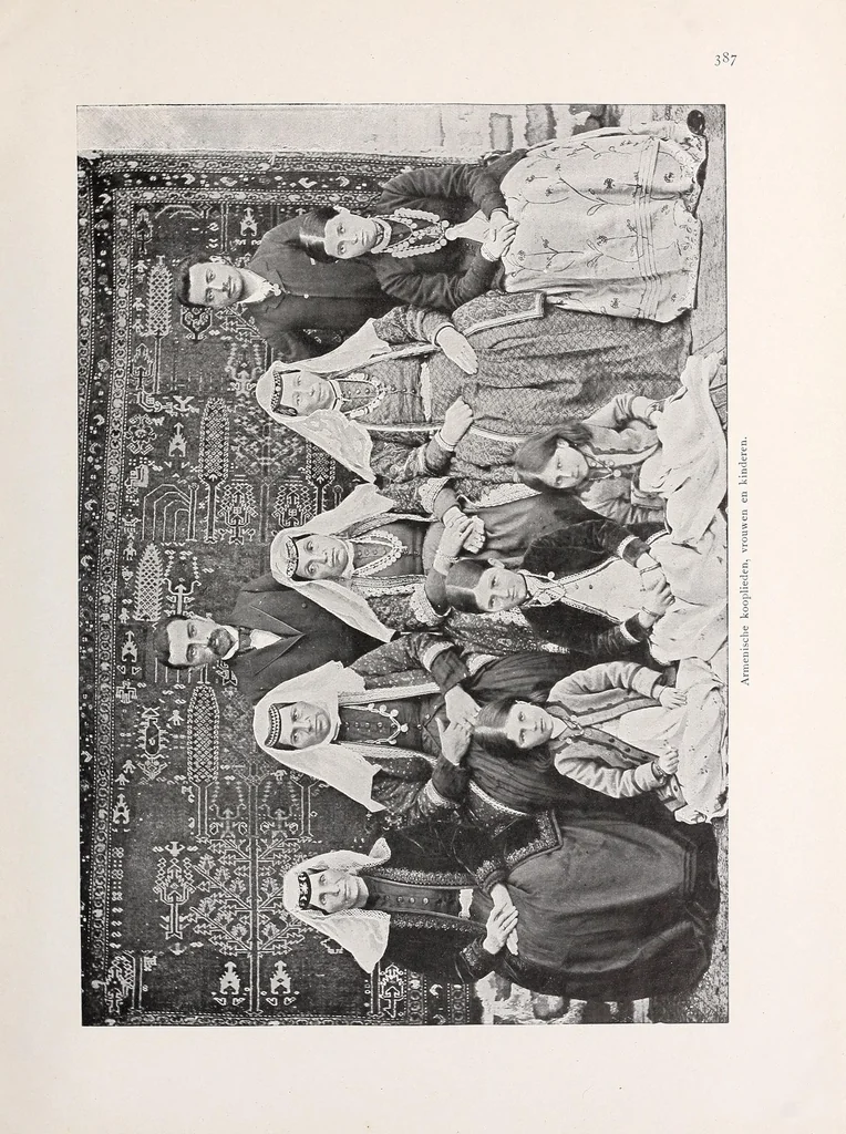 An illustration from De Volken der aarde, 1903, leaf 403