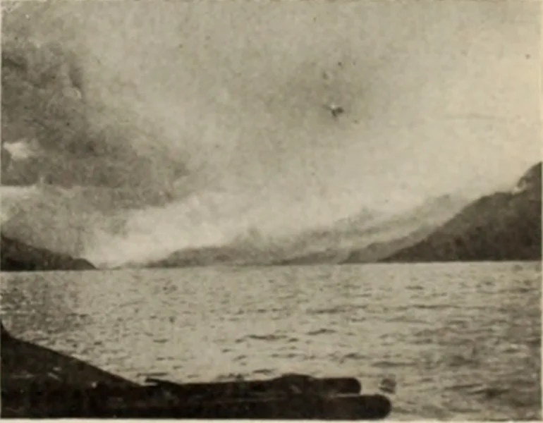 An illustration from Style (1904), 1904, leaf 44