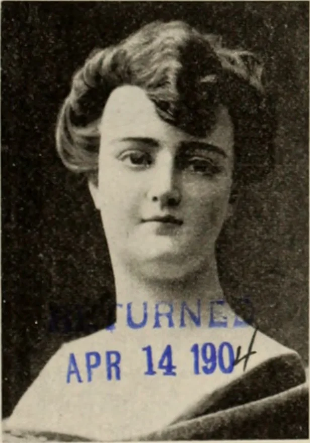 An illustration from Style (1904), 1904, leaf 524