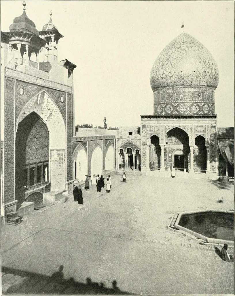An illustration from A dictionary of architecture and building : biographical, historical, and descriptive, 1902, leaf 83