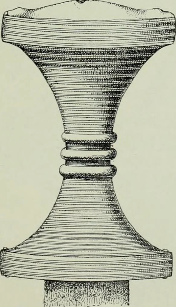 An illustration from Die altgermanische thierornamentik; typologische studie über germanische metallgegenstände aus dem IV. bis IX. jahrhundert, nebst einer studie über irische ornamentik, 1904, leaf 116