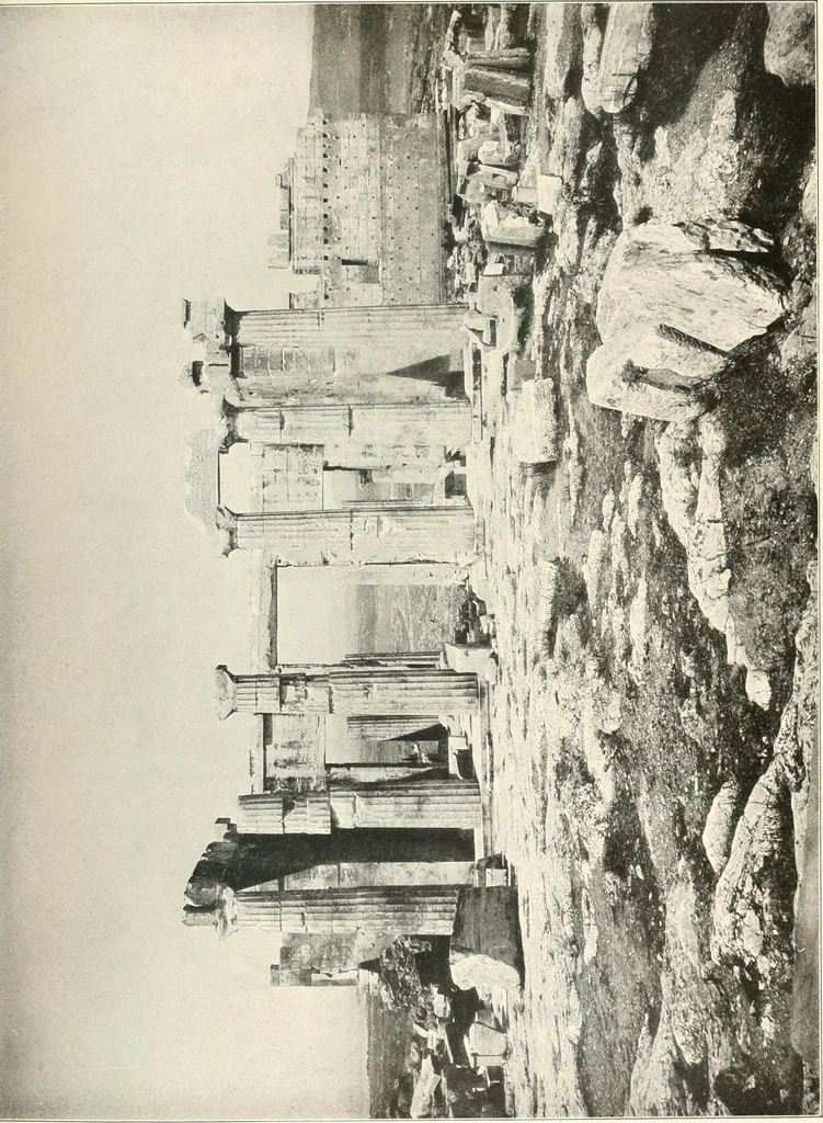 An illustration from Die Baukunst des Altertums, 1910, leaf 113