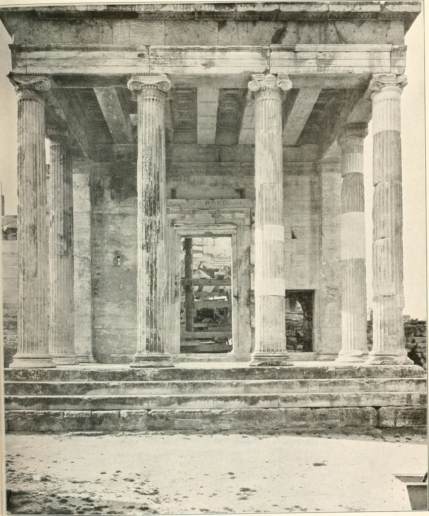 An illustration from Die Baukunst des Altertums, 1910, leaf 127