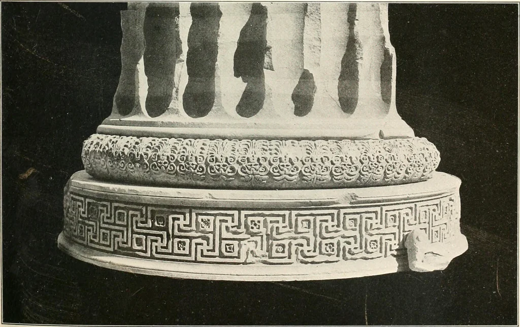 An illustration from Die Baukunst des Altertums, 1910, leaf 165