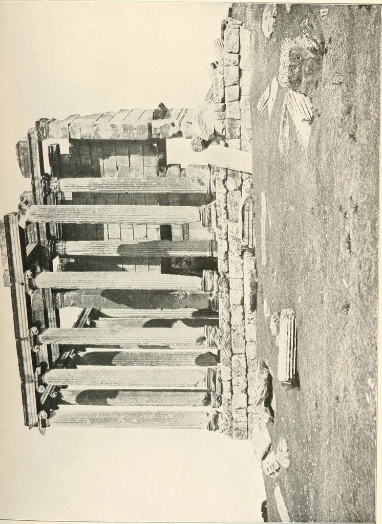 An illustration from Die Baukunst des Altertums, 1910, leaf 185
