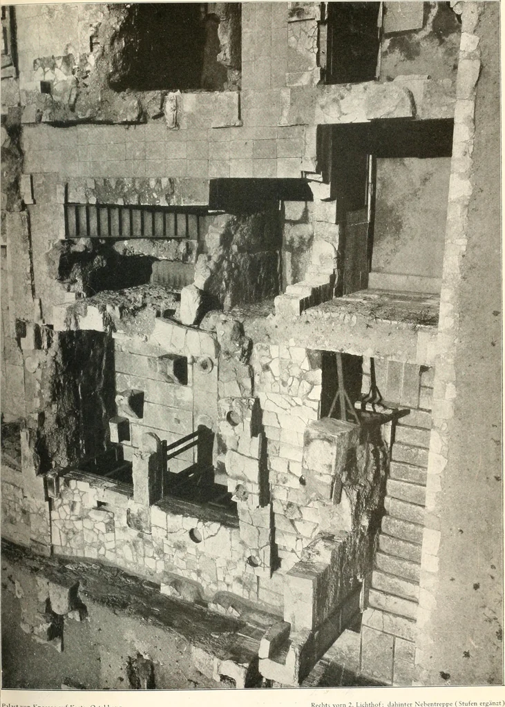 An illustration from Die Baukunst des Altertums, 1910, leaf 37
