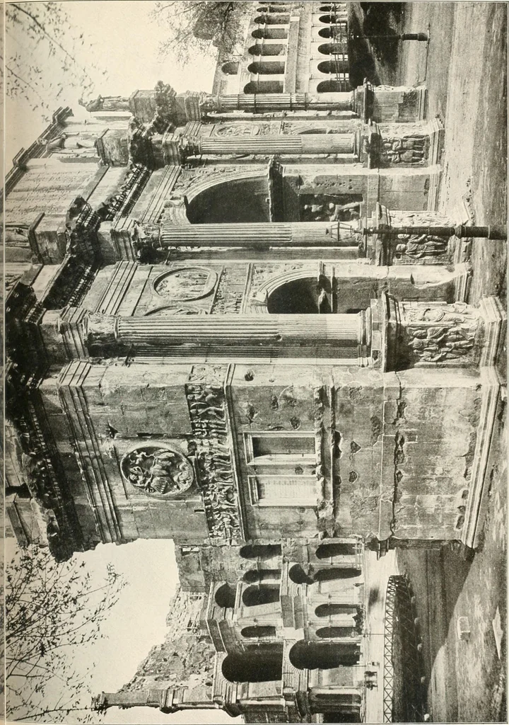 An illustration from Die Baukunst des Altertums, 1910, leaf 433