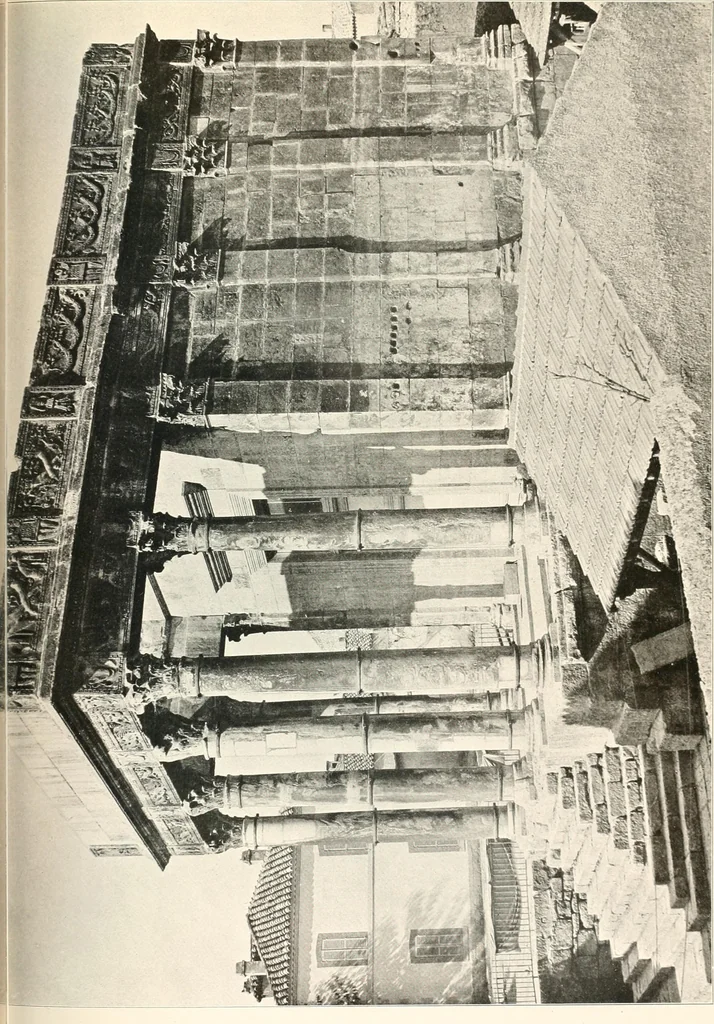 An illustration from Die Baukunst des Altertums, 1910, leaf 513