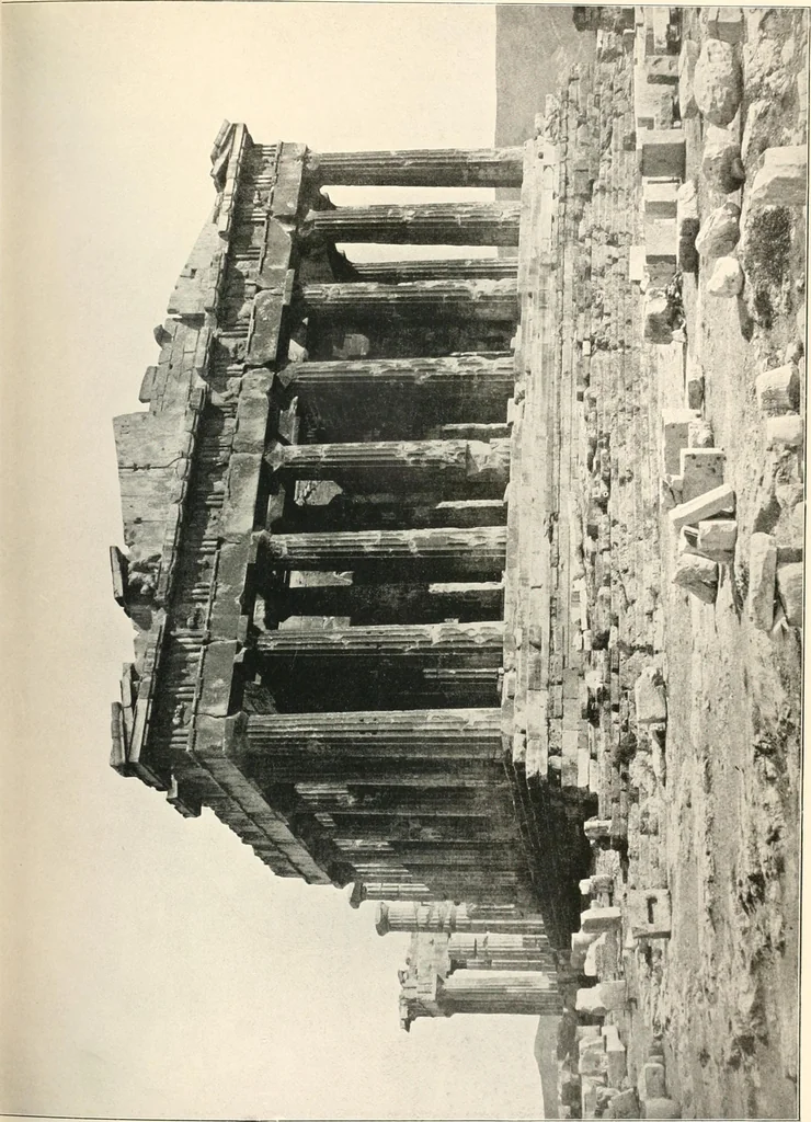 An illustration from Die Baukunst des Altertums, 1910, leaf 71