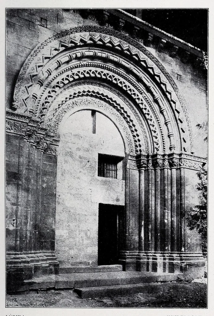 An illustration from Die Christliche Kunst, 1904, leaf 137