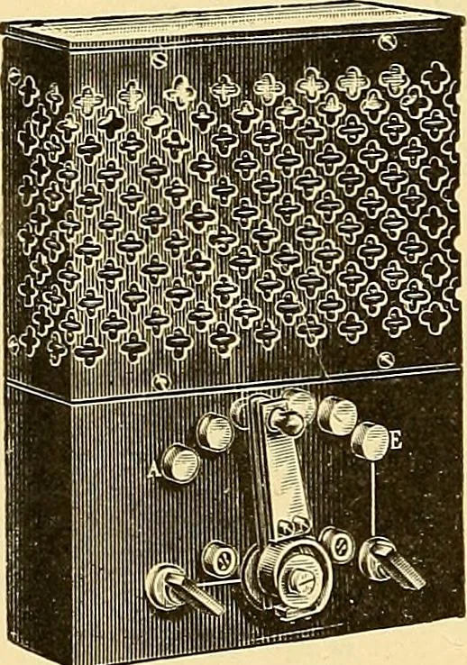An illustration from Die Einrichtungen zur Erzeugung der Roentgenstrahlen und ihr Gebrauch : gemeinfasslich dargestellt insbesondere auch für Ärzte und Kliniken, 1899, leaf 102