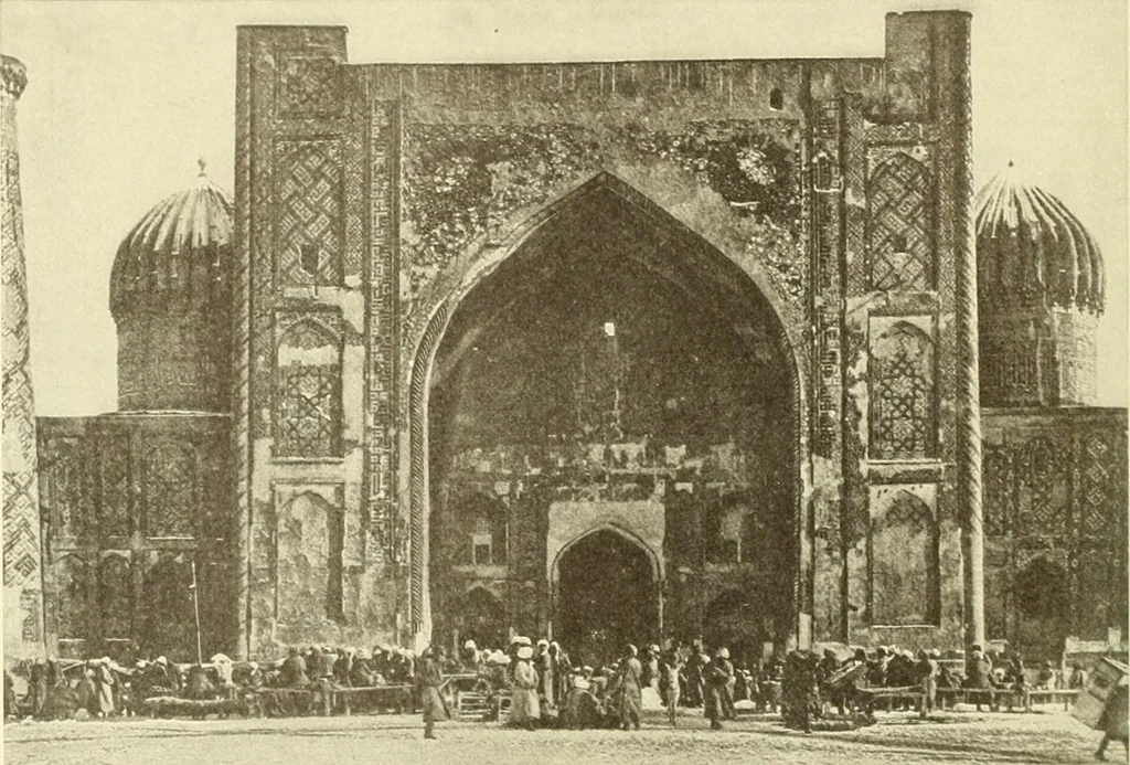 An illustration from Die Kunst der islamischen Volker, 1917, leaf 133