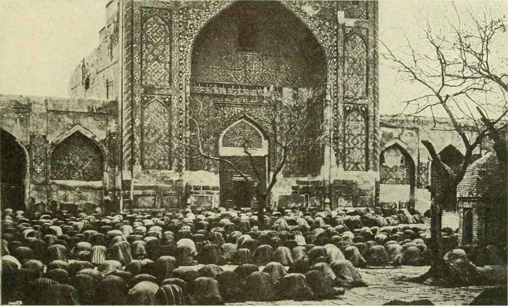 An illustration from Die Kunst der islamischen Volker, 1917, leaf 136