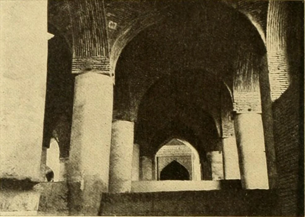 An illustration from Die Kunst der islamischen Volker, 1917, leaf 75
