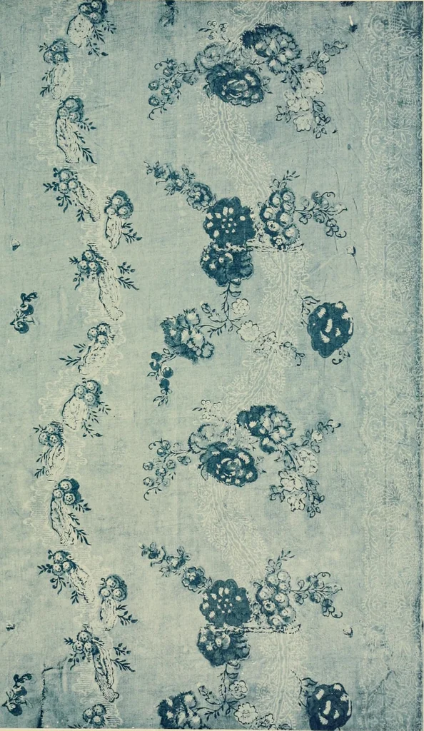 An illustration from Die Kunst des Zeugdrucks vom Mittelalter bis zur Empirezeit, 1898, leaf 220