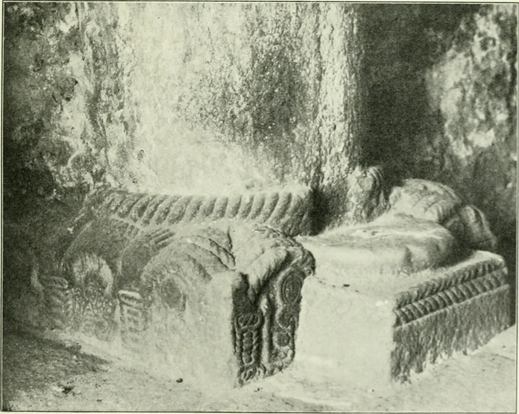 An illustration from Die älteste Kunst, insbesondere di Baukunst, der Germanen, 1909, leaf 101