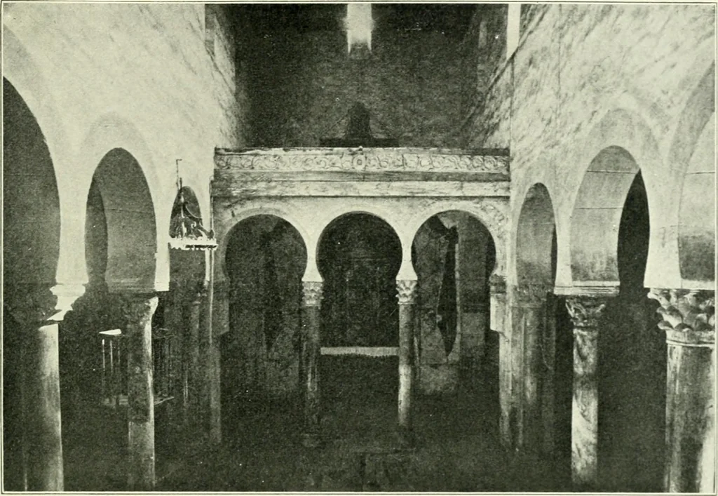 An illustration from Die älteste Kunst, insbesondere di Baukunst, der Germanen, 1909, leaf 271