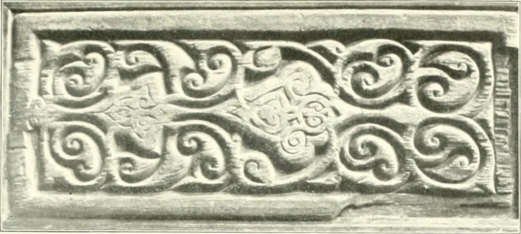 An illustration from Die Ornamente der Hakim- und Ashar-Moschee; Materialien zur Geschichte der älteren Kunst des Islam, 1912, leaf 100
