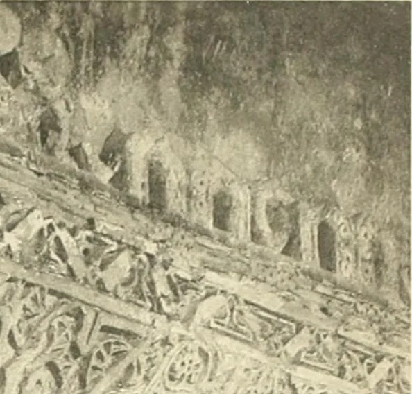 An illustration from Die Ornamente der Hakim- und Ashar-Moschee; Materialien zur Geschichte der älteren Kunst des Islam, 1912, leaf 88