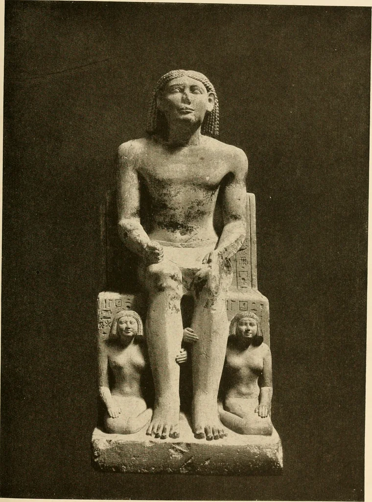 An illustration from Die Plastik der Ägypter, 1922, leaf 100