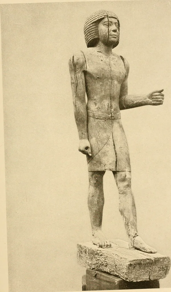 An illustration from Die Plastik der Ägypter, 1922, leaf 110