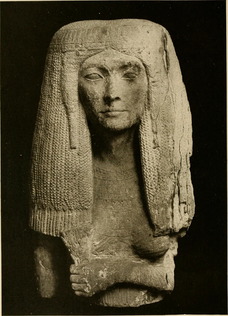 An illustration from Die Plastik der Ägypter, 1922, leaf 133