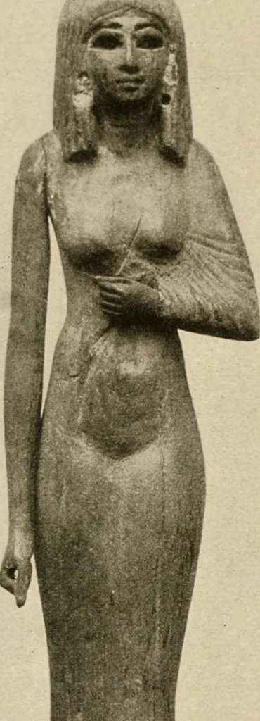 An illustration from Die Plastik der Ägypter, 1922, leaf 143