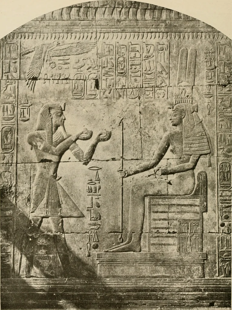 An illustration from Die Plastik der Ägypter, 1922, leaf 231