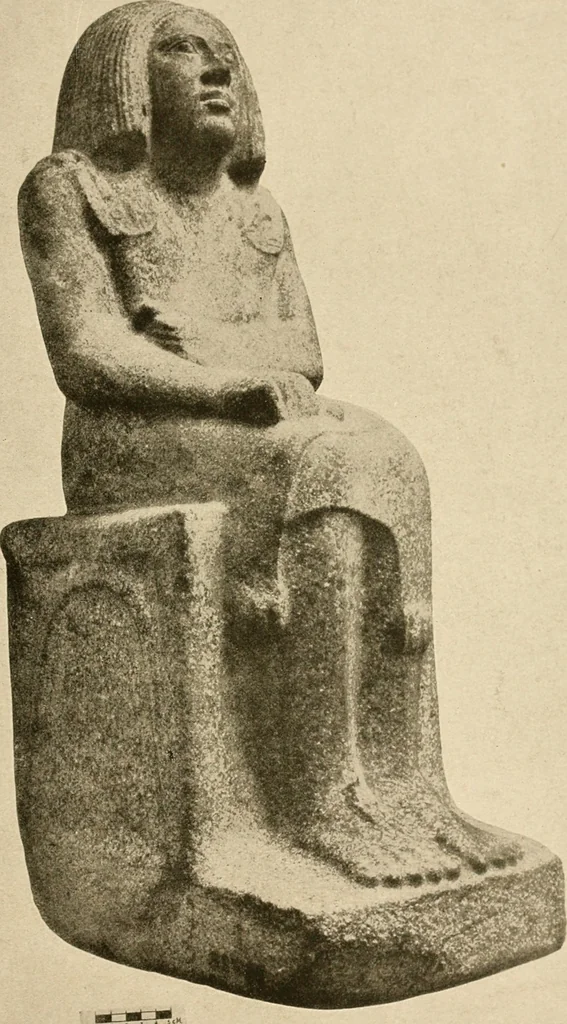 An illustration from Die Plastik der Ägypter, 1922, leaf 84