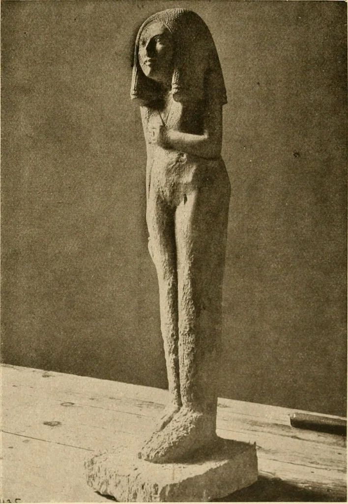 An illustration from Die Plastik der Ägypter, 1922, leaf 86