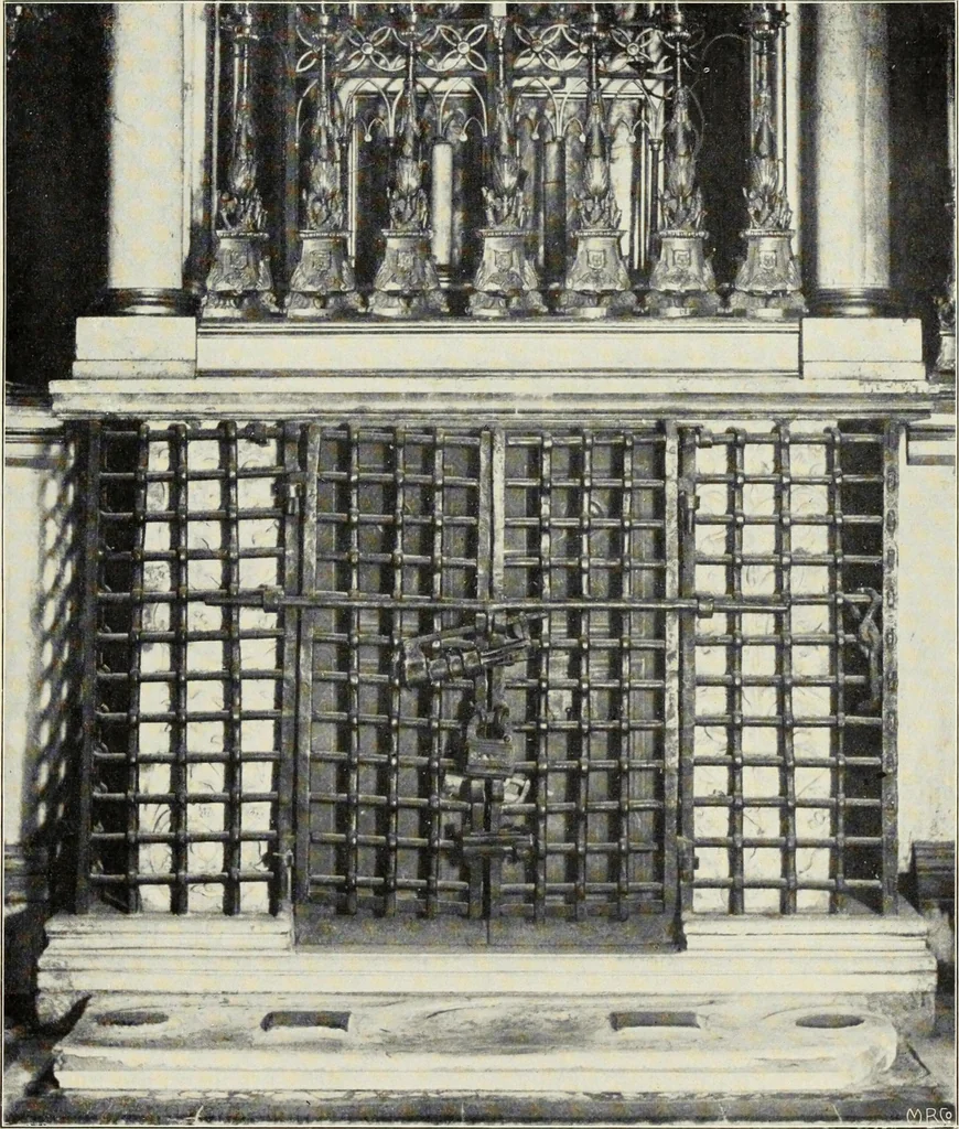 An illustration from Die römische Kapelle Sancta sanctorum und ihr Schatz : meine Entdeckungen und Studien in der Palastkapelle der mittelalterlichen Päpste, 1908, leaf 14