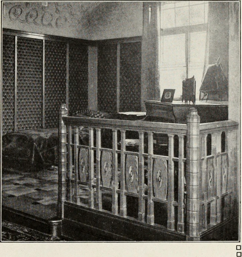 An illustration from Die Wohnung der Neuzeit, 1908, leaf 134