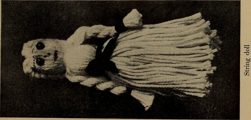 An illustration from The doll book, 1908, leaf 283
