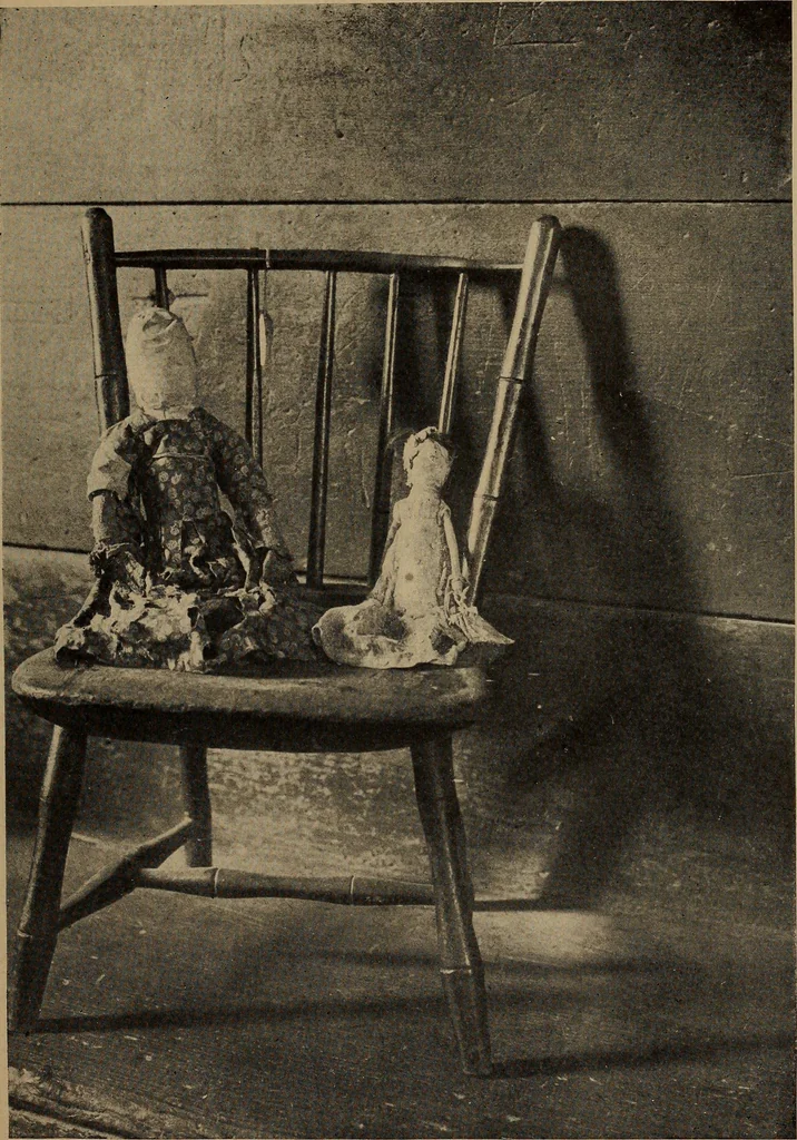 An illustration from The doll book, 1908, leaf 51
