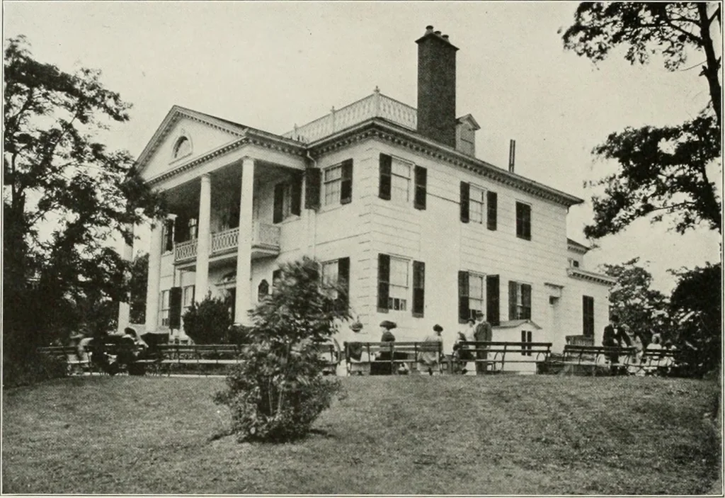 An illustration from Domestic architecture of the American colonies and of the early republic, 1922, leaf 127