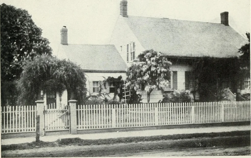 An illustration from The Dutch colonial house; its origin, design, modern plan and construction; illustrated with photographs of old examples and American adaptations of the style, 1913, leaf 26