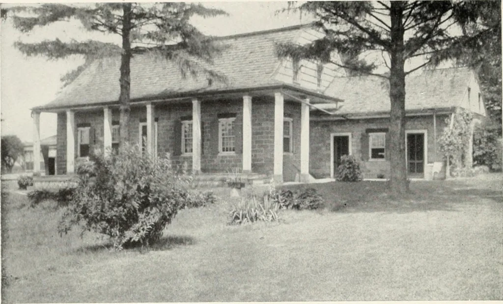 An illustration from The Dutch colonial house; its origin, design, modern plan and construction; illustrated with photographs of old examples and American adaptations of the style, 1913, leaf 33