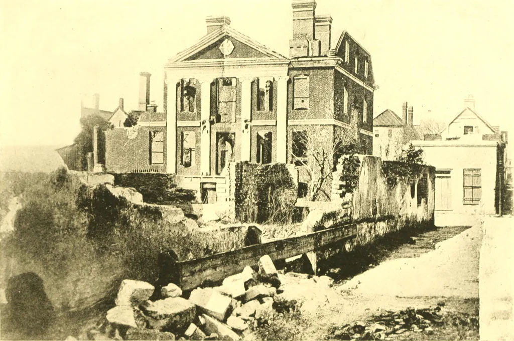 An illustration from The dwelling houses of Charleston, South Carolina, 1917, leaf 381