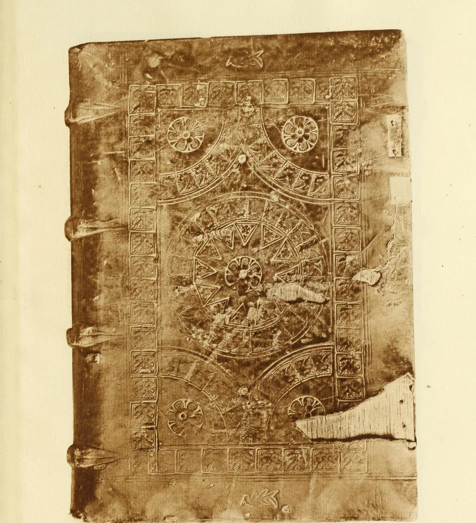 An illustration from Early Oxford bindings;, 1903, leaf 108