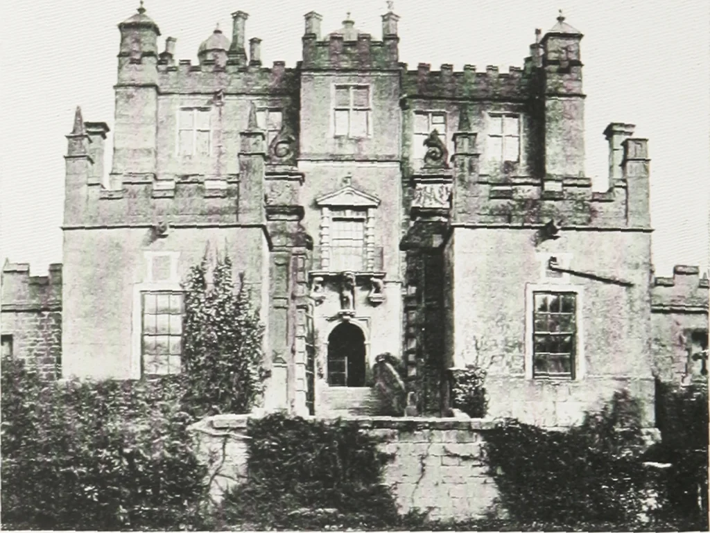 An illustration from Early renaissance architecture in England : a historical and descriptive account of the Tudor, Elizabethan, and Jacobean periods, 1500-1625 : for the use of students and others, 1914, leaf 145