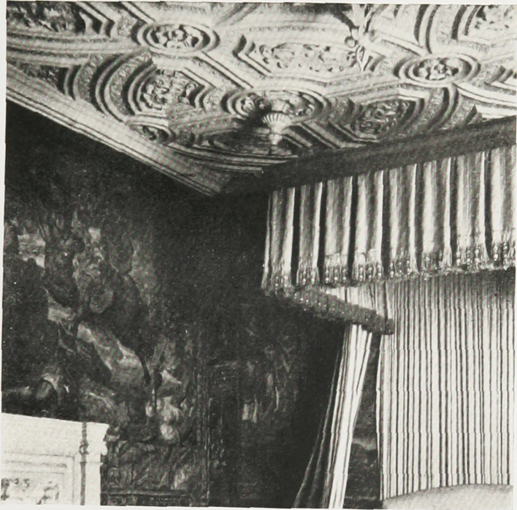 An illustration from Early renaissance architecture in England : a historical and descriptive account of the Tudor, Elizabethan, and Jacobean periods, 1500-1625 : for the use of students and others, 1914, leaf 196