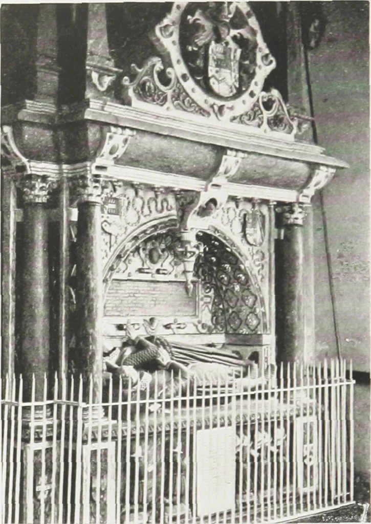 An illustration from Early renaissance architecture in England : a historical and descriptive account of the Tudor, Elizabethan, and Jacobean periods, 1500-1625 : for the use of students and others, 1914, leaf 307