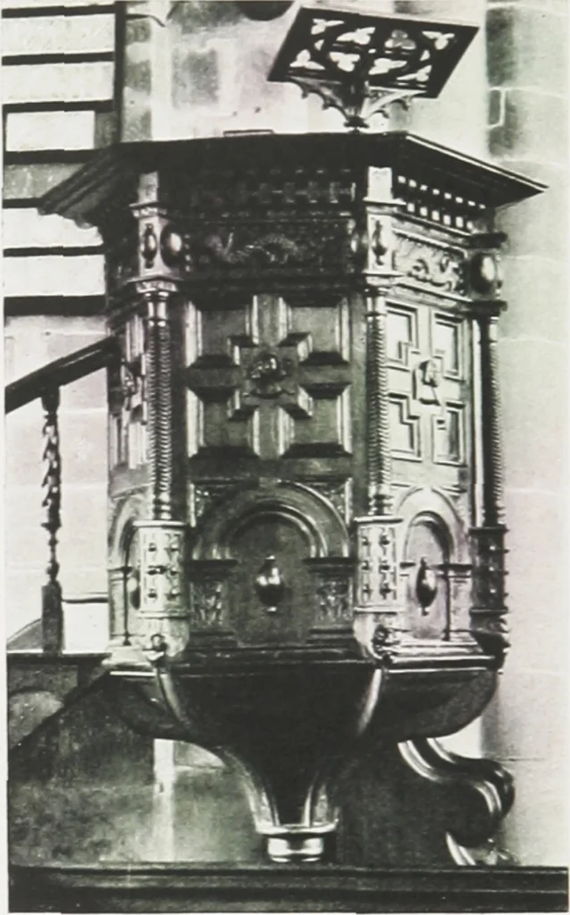 An illustration from Early renaissance architecture in England : a historical and descriptive account of the Tudor, Elizabethan, and Jacobean periods, 1500-1625 : for the use of students and others, 1914, leaf 313