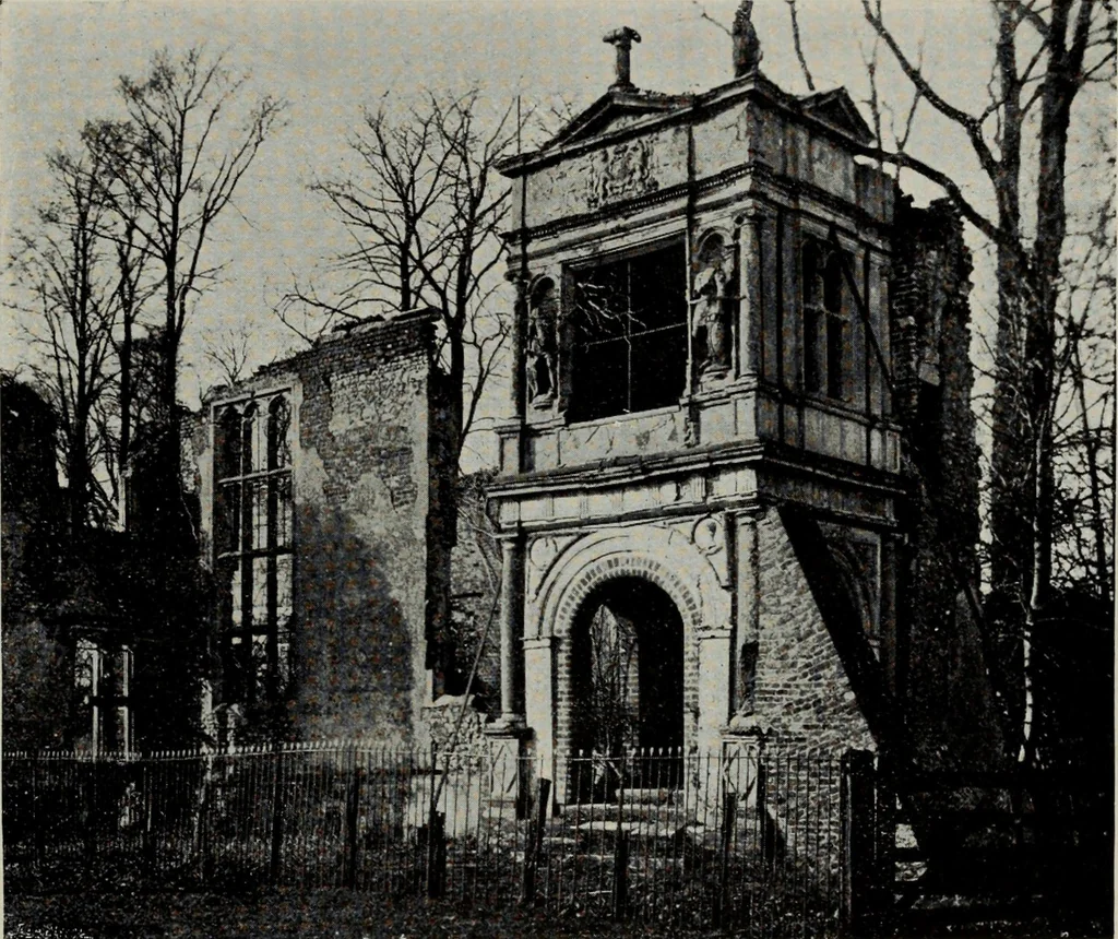 An illustration from Early renaissance architecture in England; a historical and descriptive account of the Tudor, Elizabethan, and Jacobean periods, 1500-1625, for the use of students and others, 1914, leaf 135