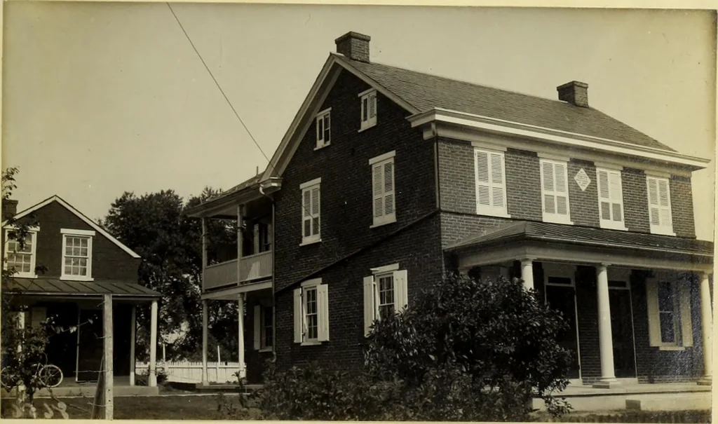 An illustration from Economic farmhouses and their architectural problems, 1914, leaf 111