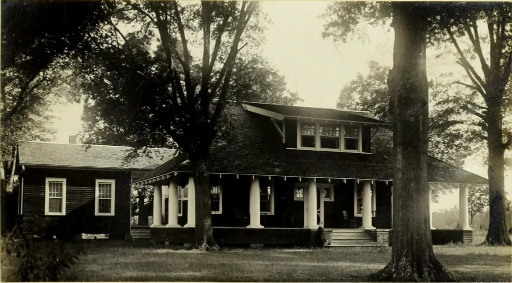 An illustration from Economic farmhouses and their architectural problems, 1914, leaf 133