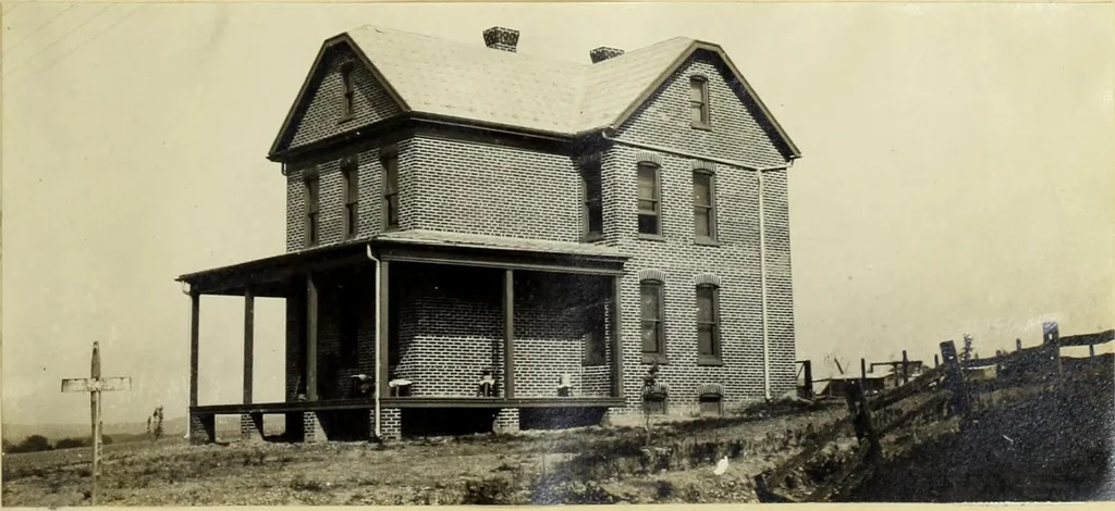 An illustration from Economic farmhouses and their architectural problems, 1914, leaf 201