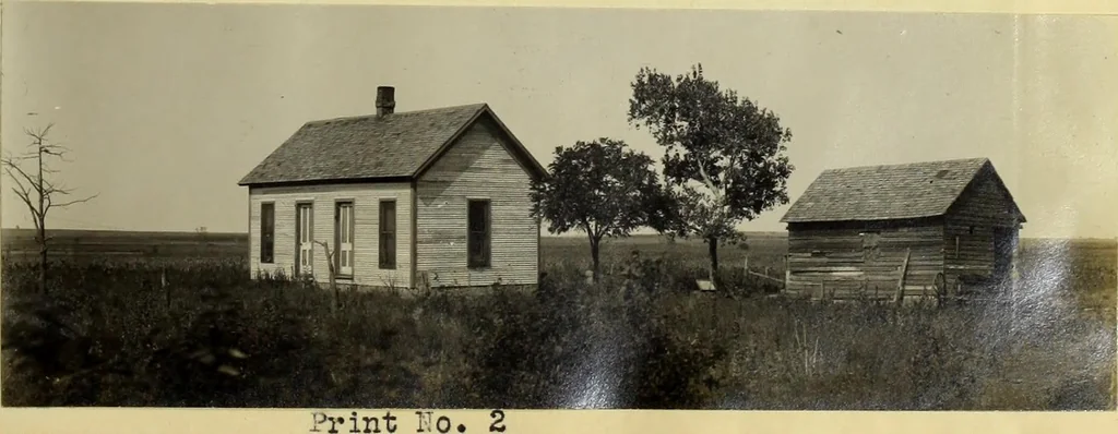 An illustration from Economic farmhouses and their architectural problems, 1914, leaf 33