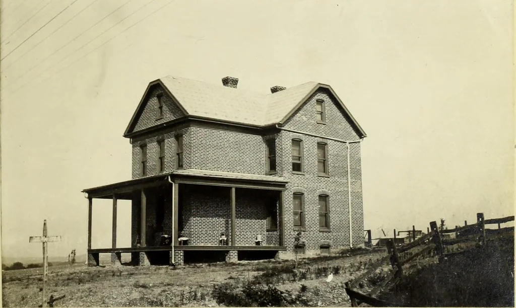 An illustration from Economic farmhouses and their architectural problems, 1914, leaf 55