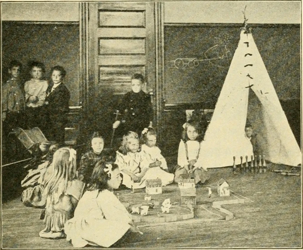 An illustration from Education by plays and games, 1907, leaf 103